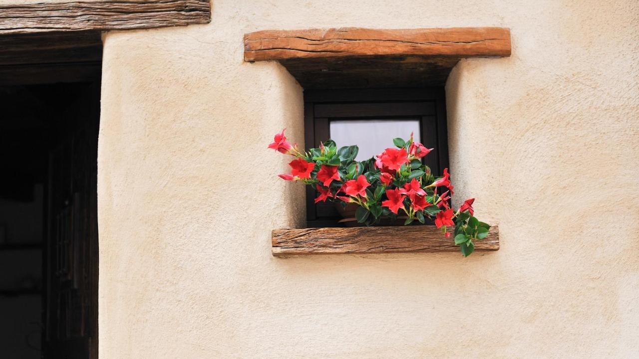 B&B E Home Restaurant S'Ispera Monolocale Uso Esclusivo Fonni Zewnętrze zdjęcie